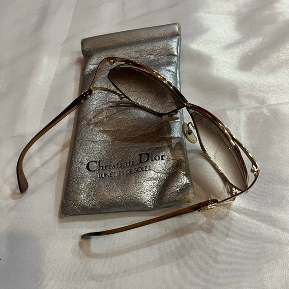 Christian Dior sunglasses.. - Picture 5 of 5